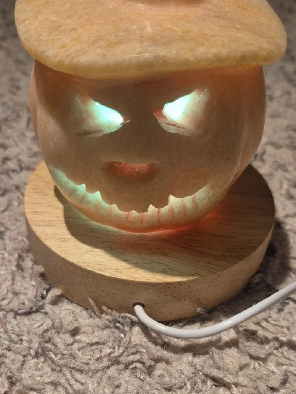 Carved Pumpkin Jack-O'-Lantern Orange Jade LED Lamp
